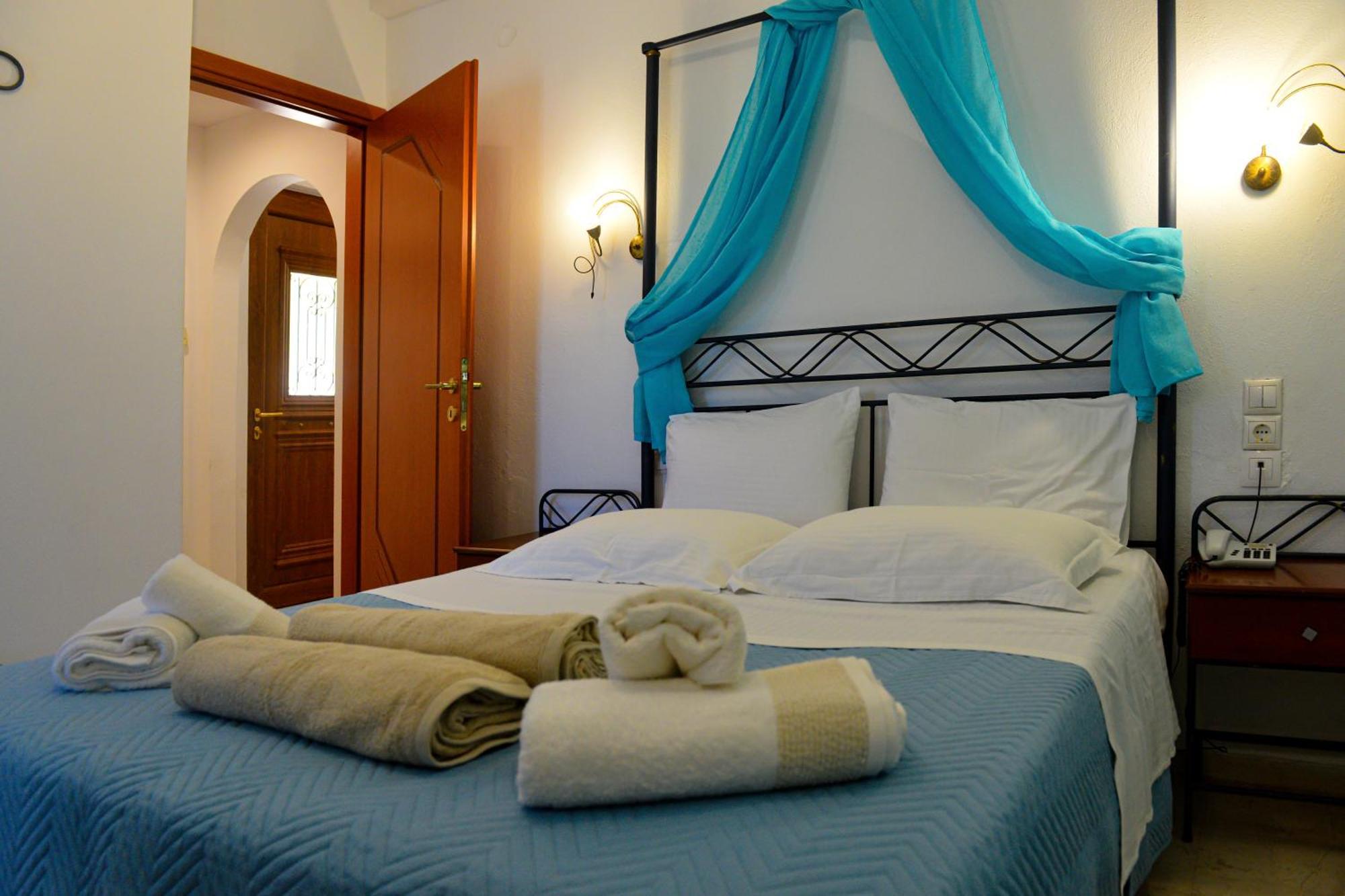 Aparthotel Skiathos Island 4*