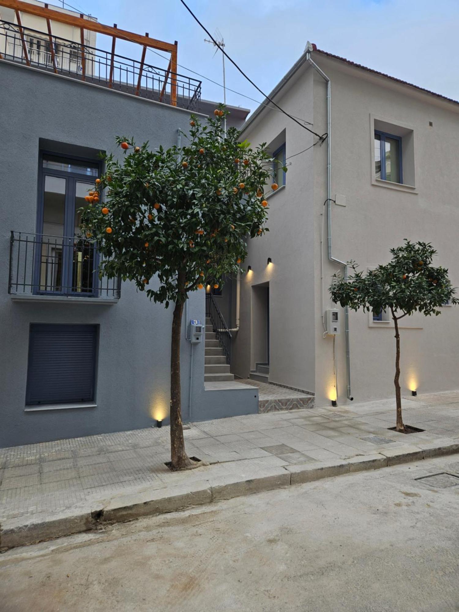 Canvas Color Your Apartment Volos