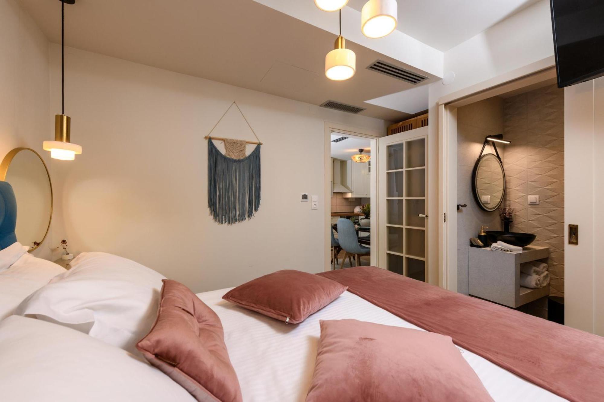 Apartment Enavlion Luxury Domes