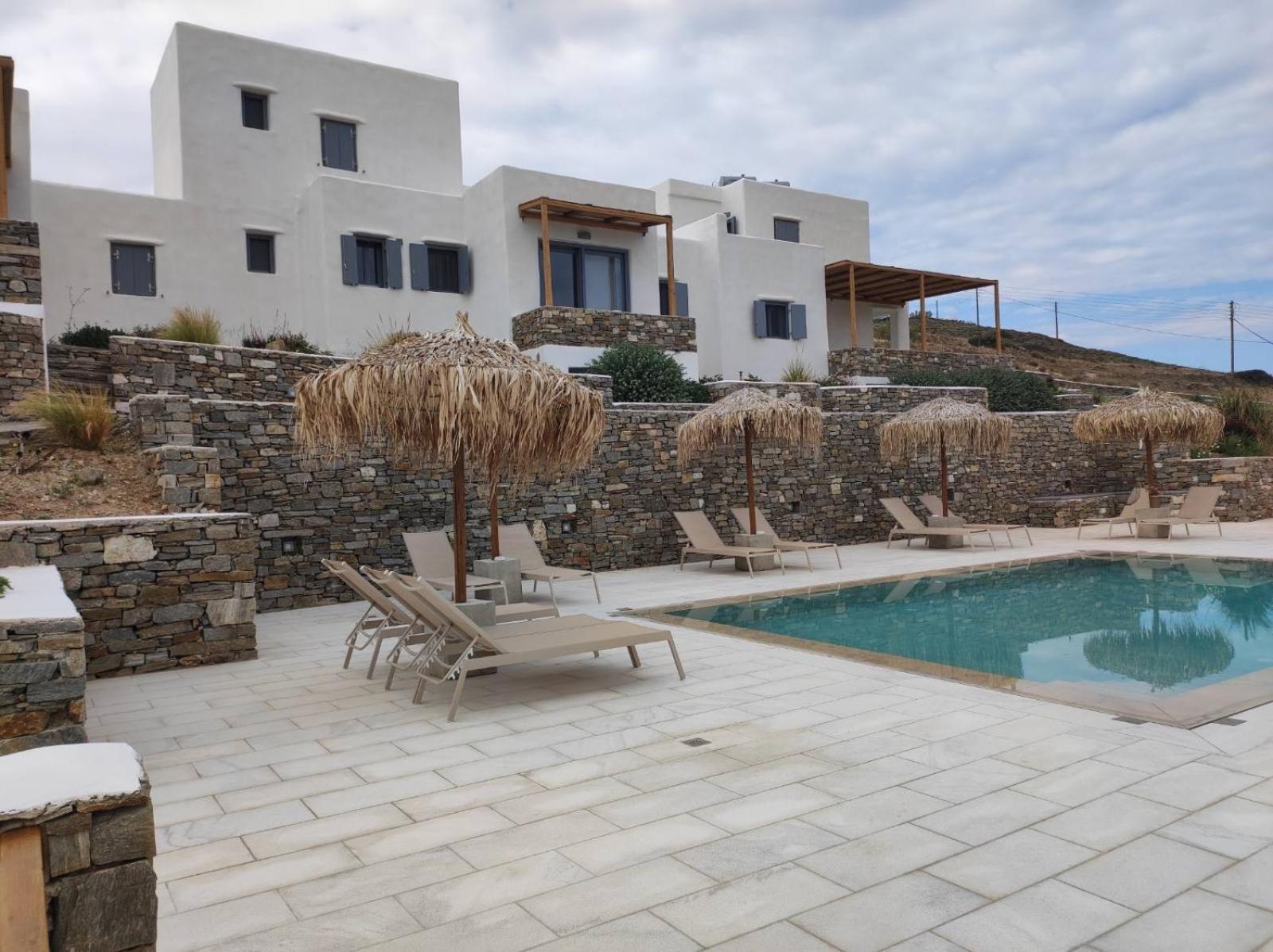 View Paros Krotiri