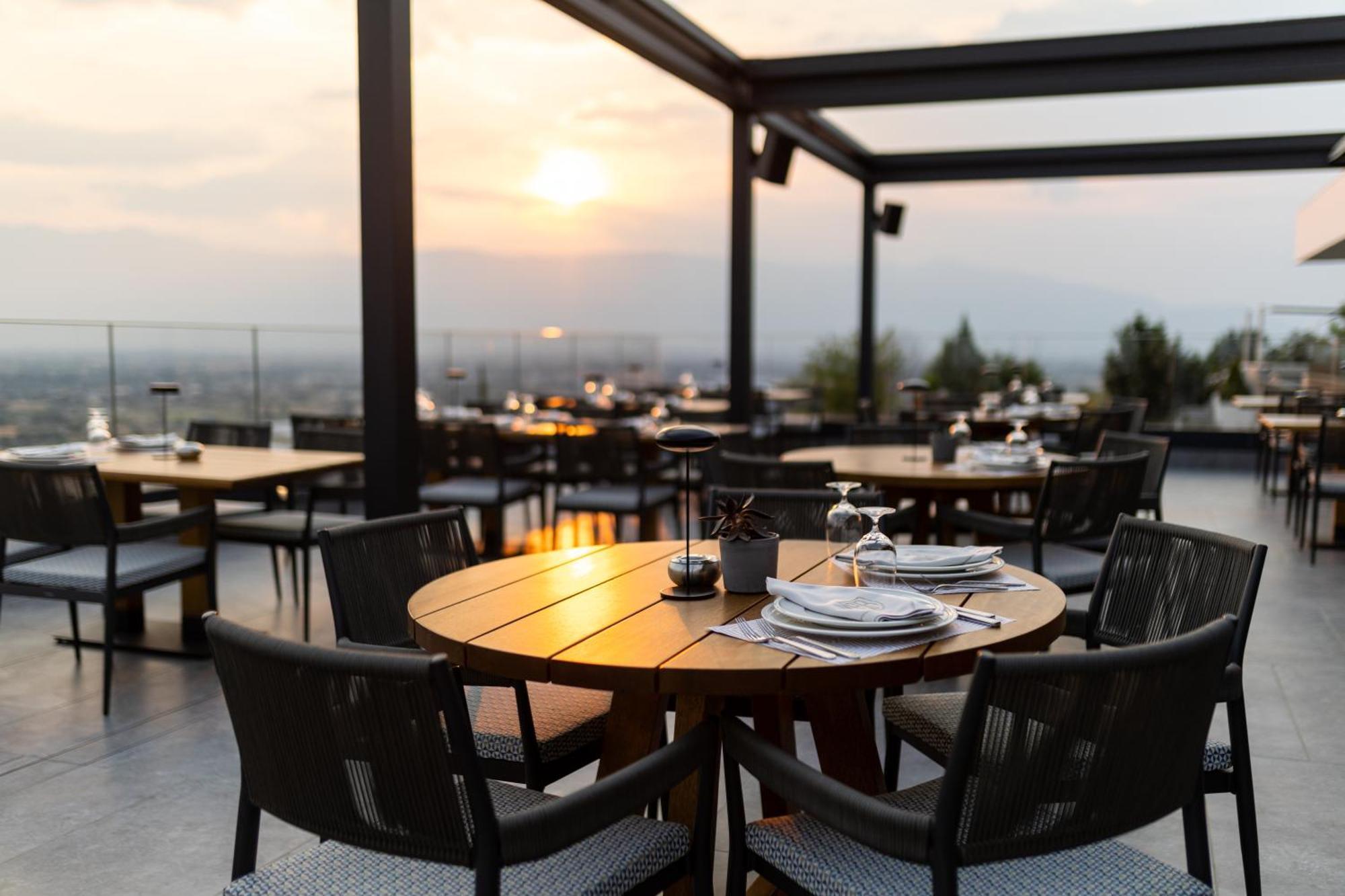 Hotel Ananti &