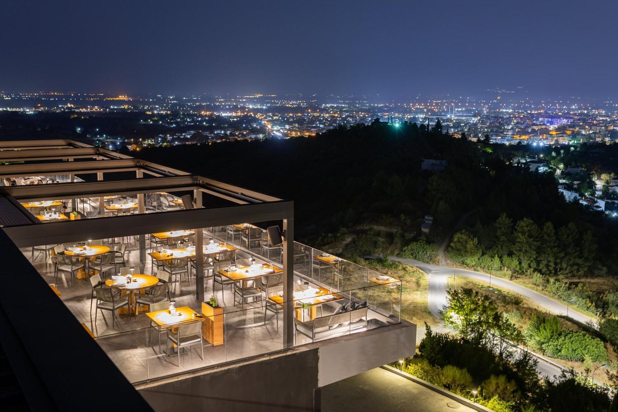 Hotel Ananti & 5*