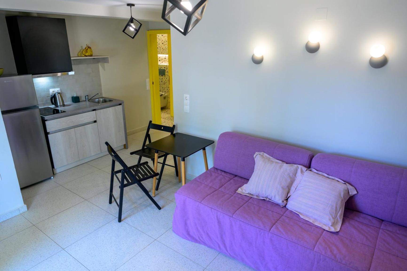 Bikini Apartment