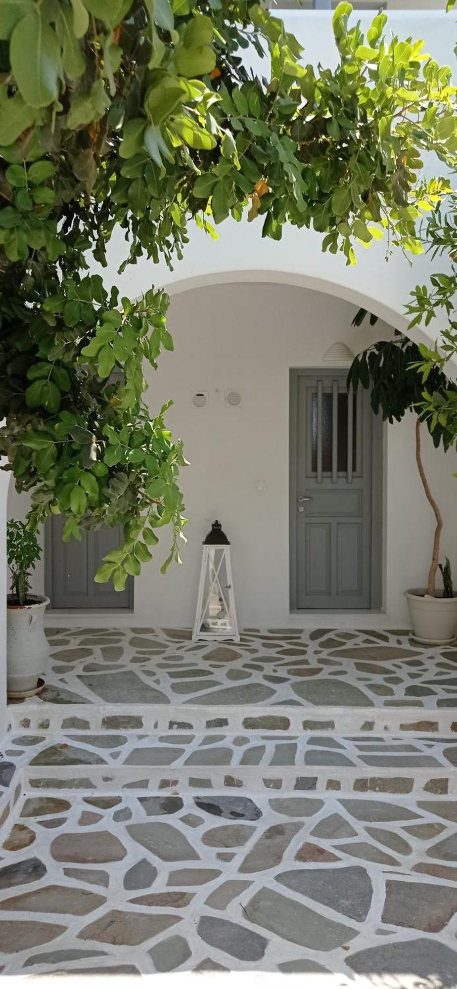 Aparthotel Anixis Paros