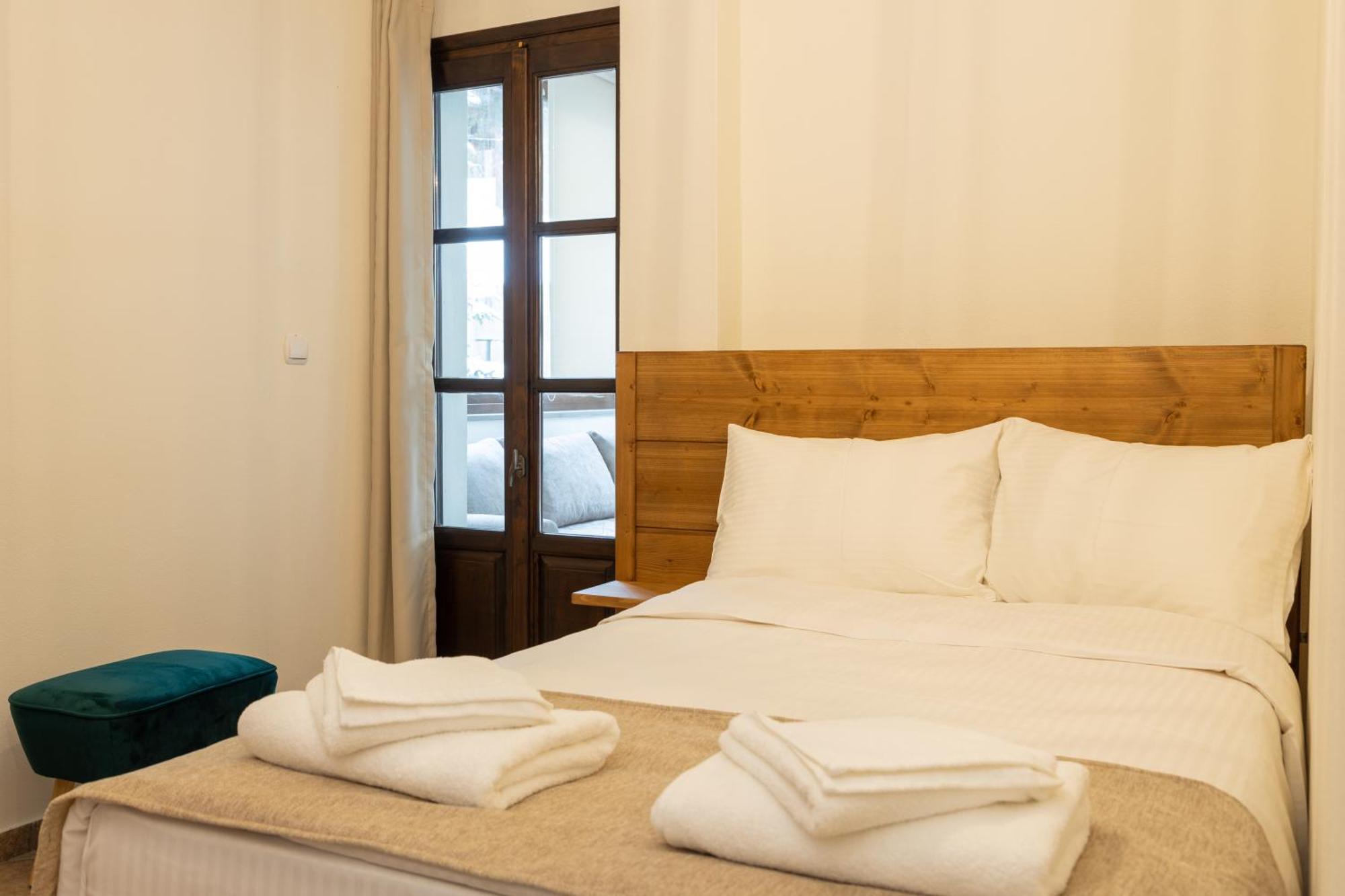 Hotel Katafigio *