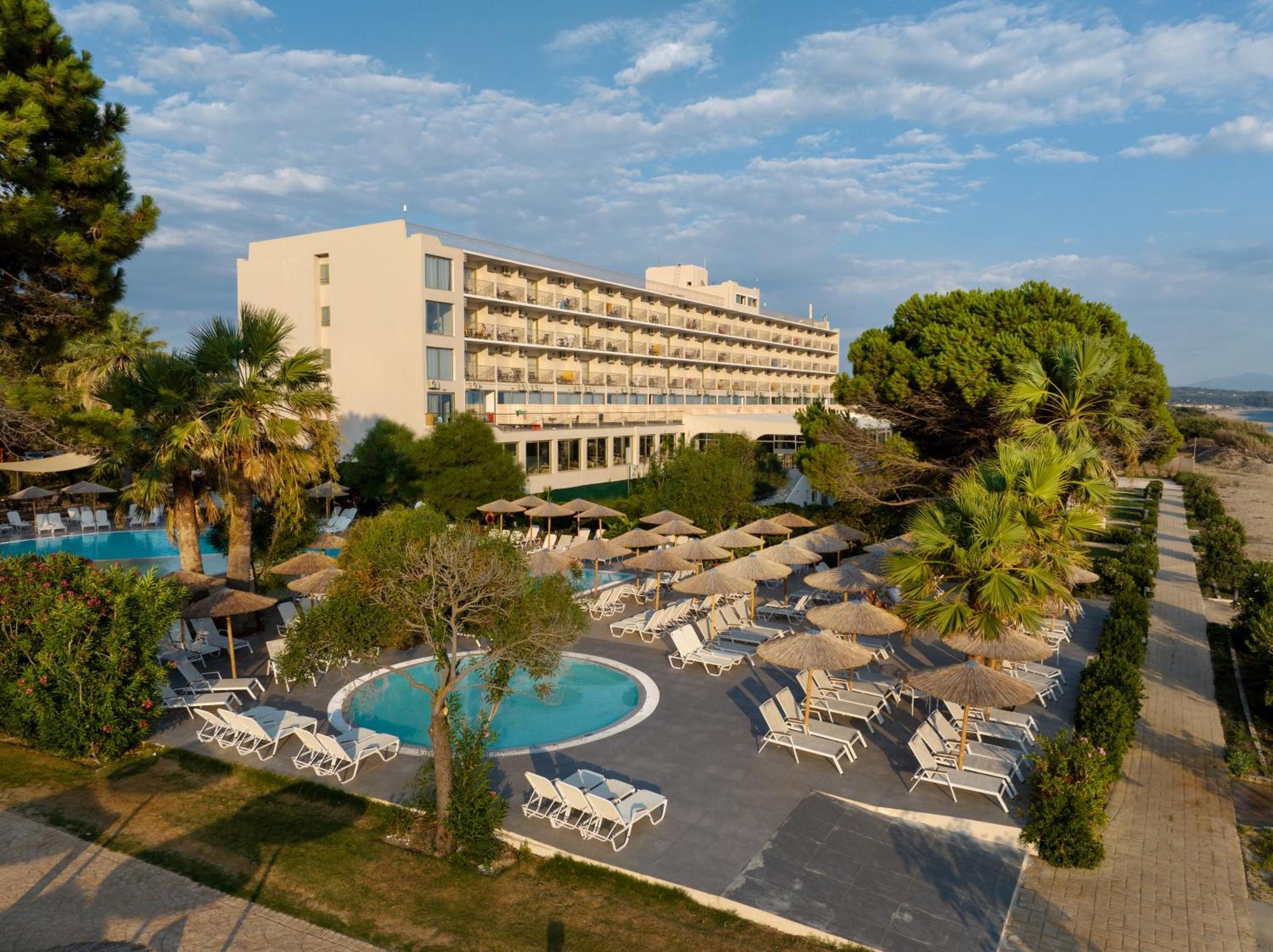 Ninos Grand Hotel