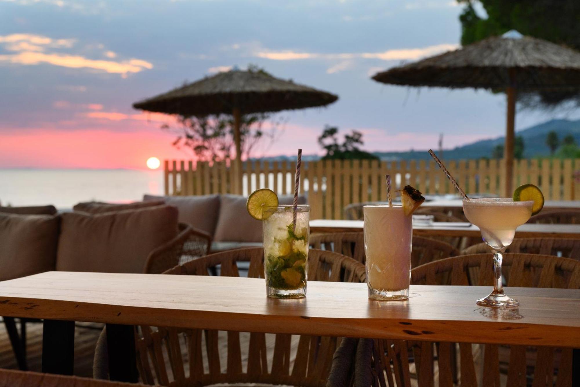 Hotel Ninos Grand 4*