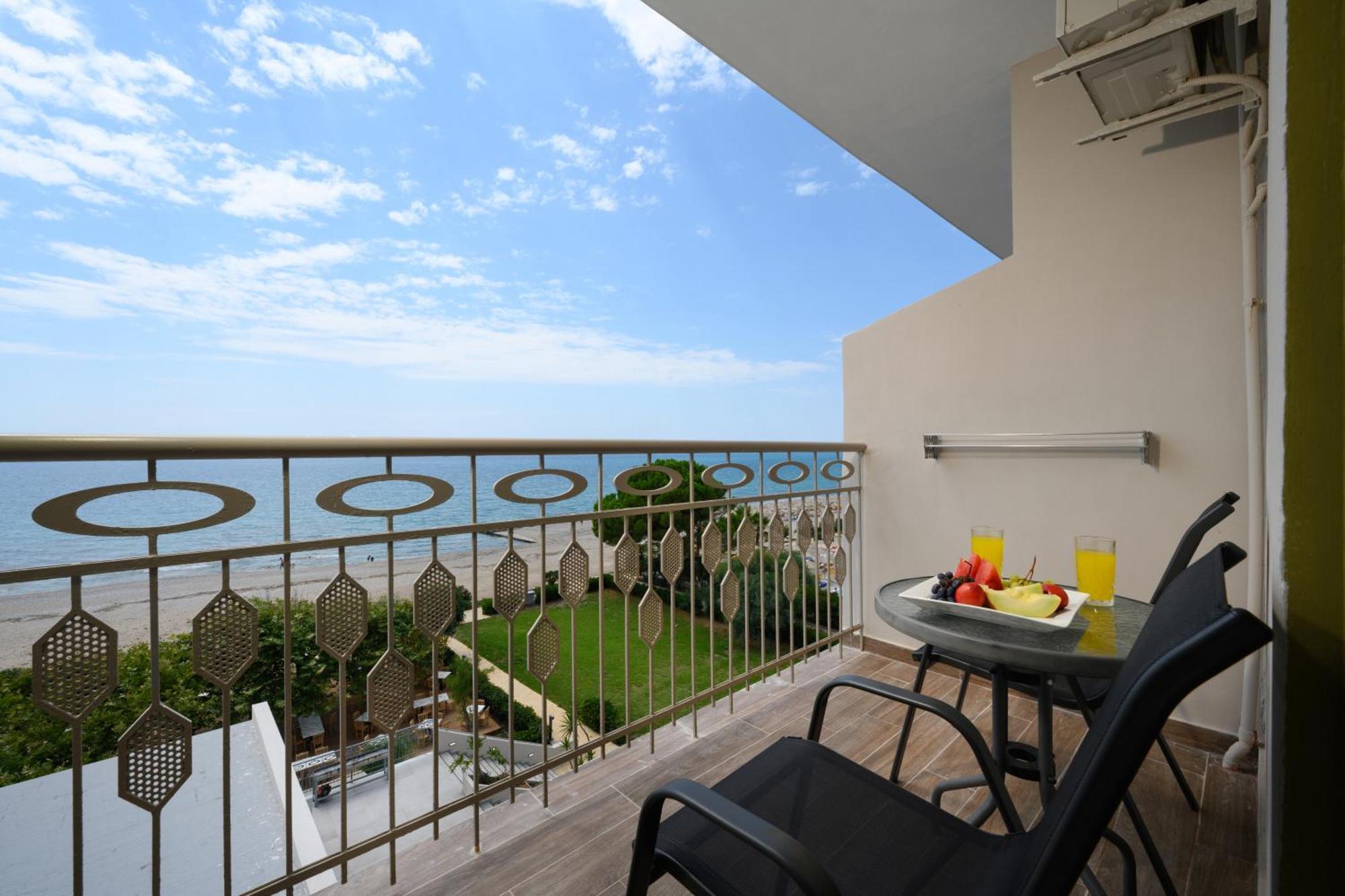 Ninos Grand Hotel