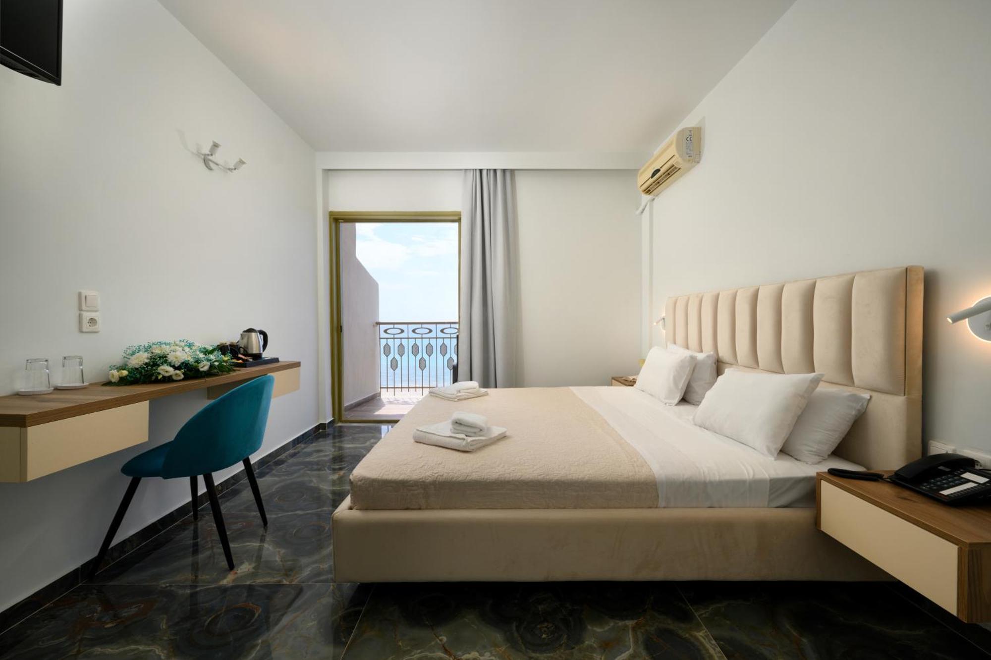 Ninos Grand Hotel