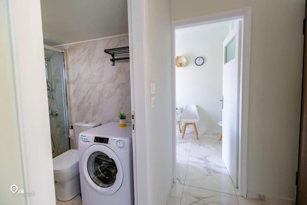 'ariadni' Elegant Apartment
