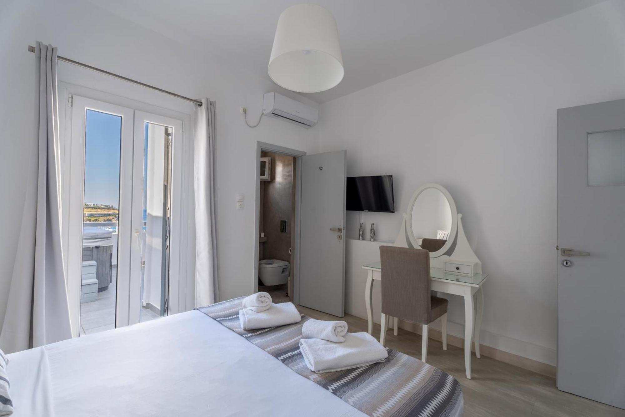 Blue Waters Mykonos Apartment *