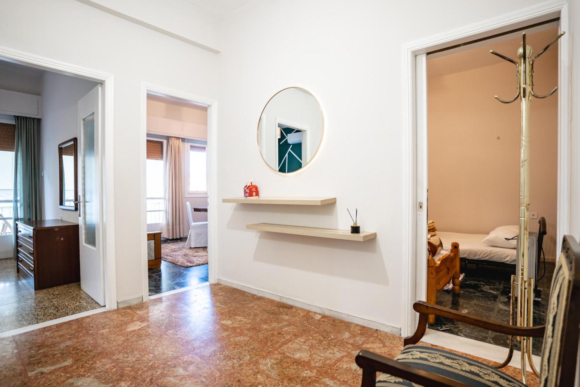 Apartment 105 Sq.m. Near Center *