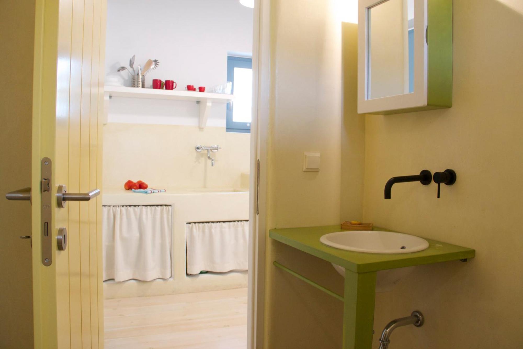 Aparthotel Nomads House Logaras