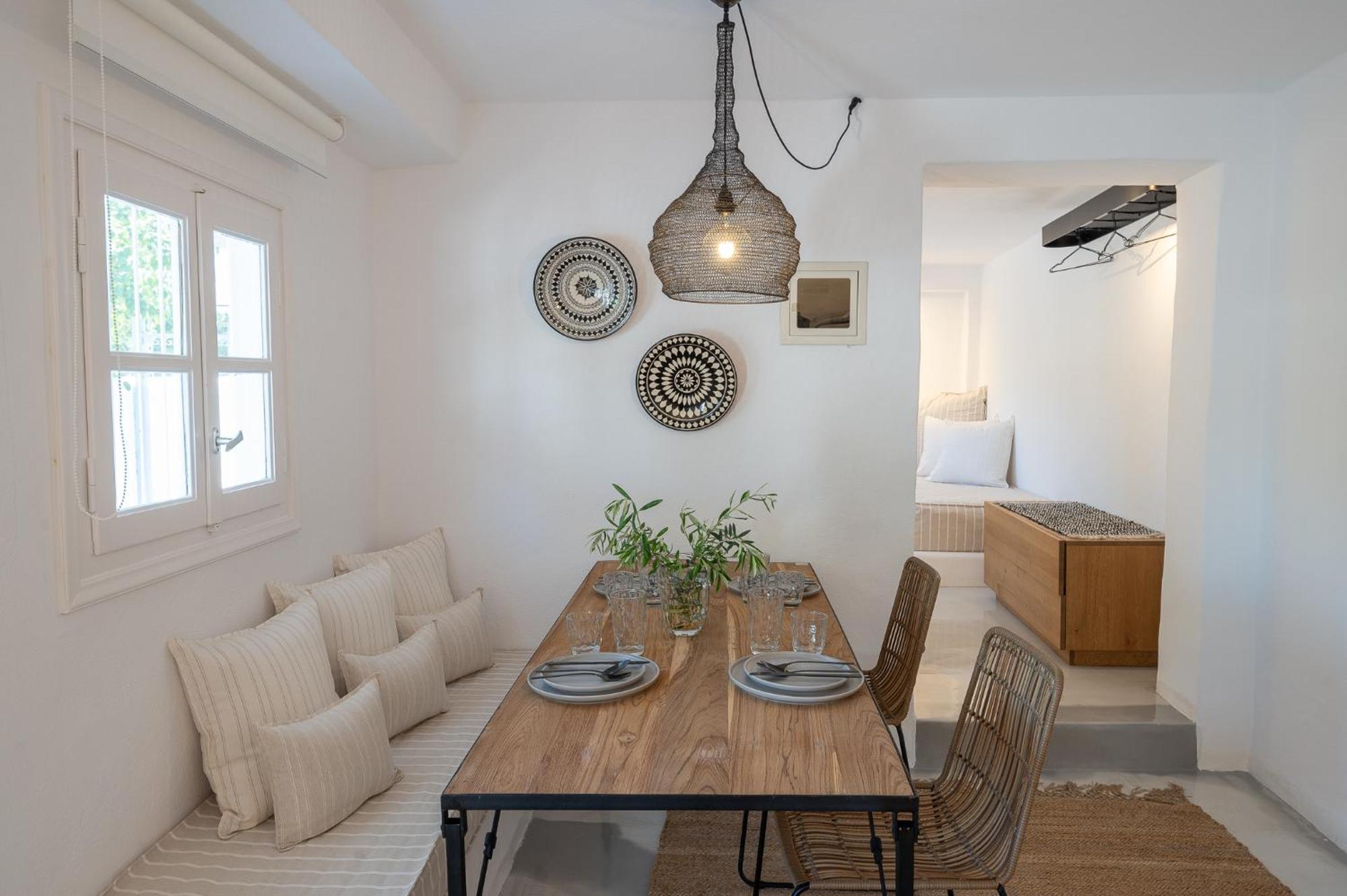 Pouletis Family - Akroyali Seaview Getaways