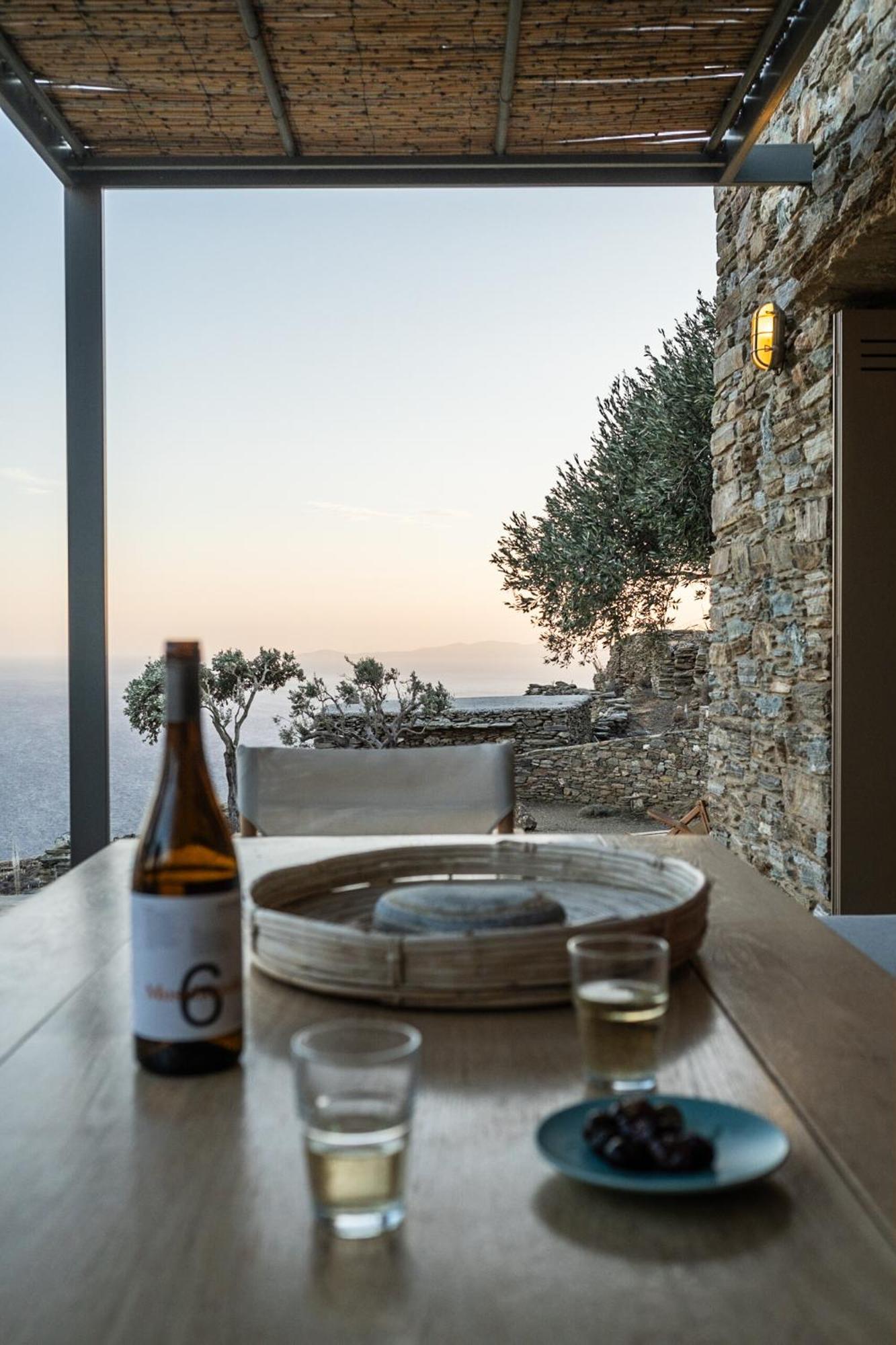 Avdos' Olive House - Land Tales Agios Romanos