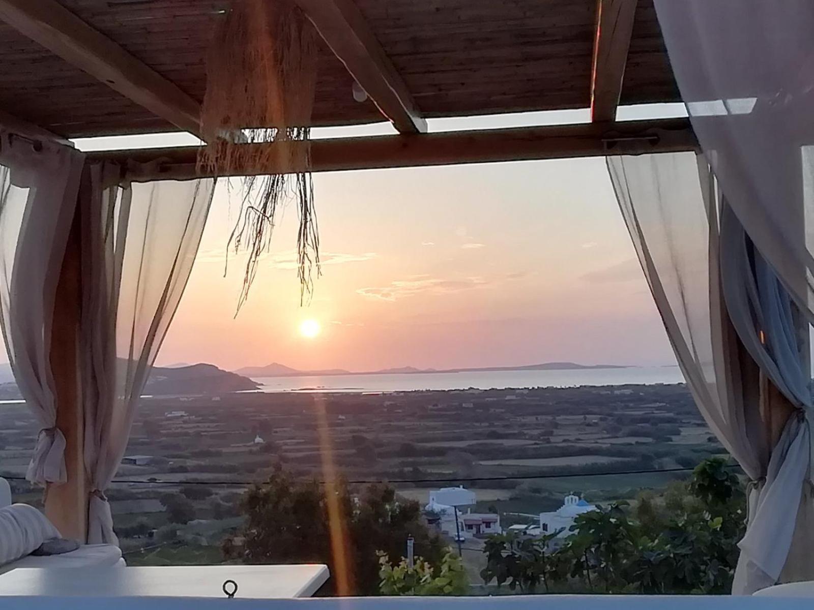 Janakos View With Private Pool Apartment