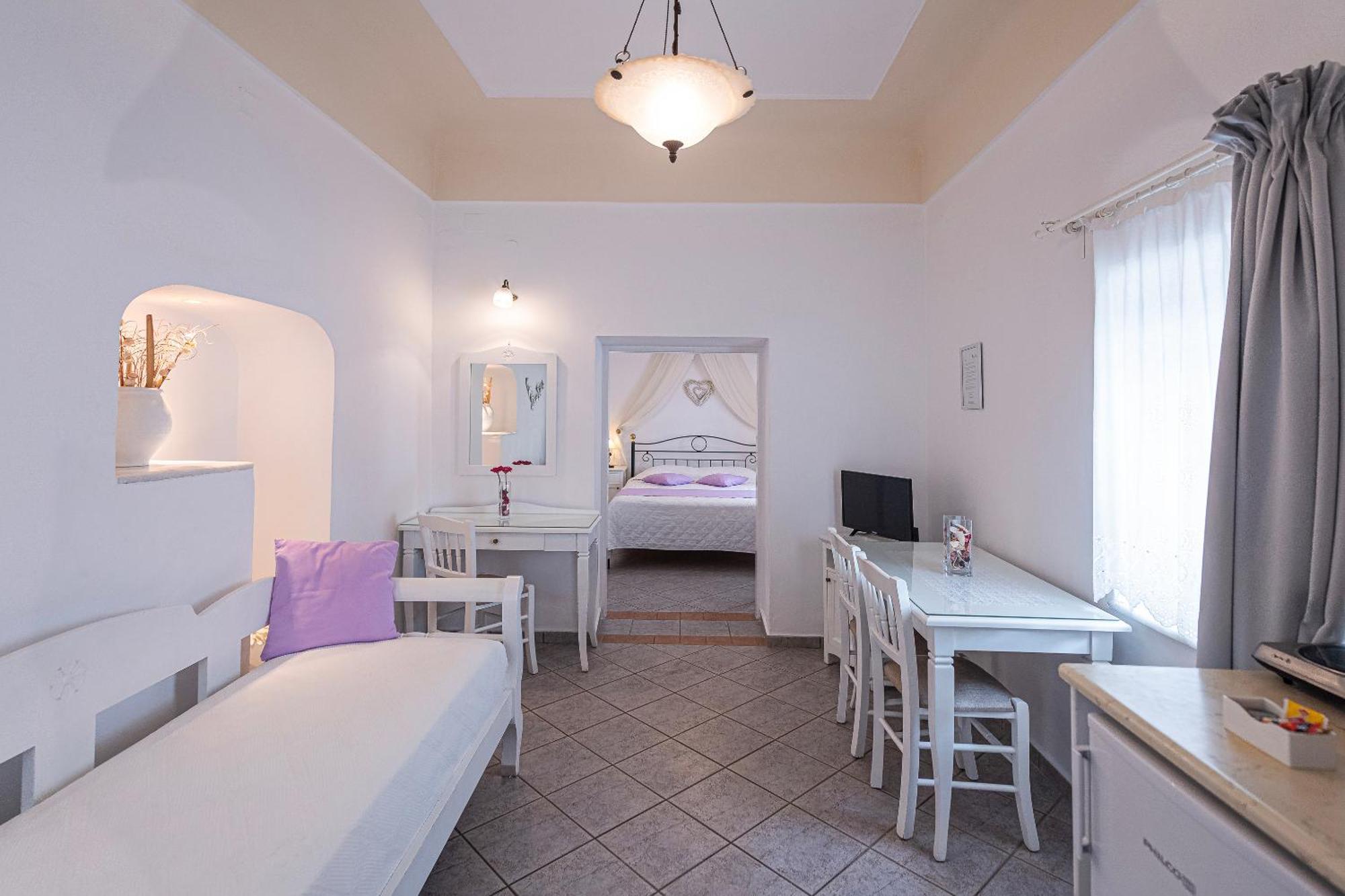Reverie Santorini Aparthotel