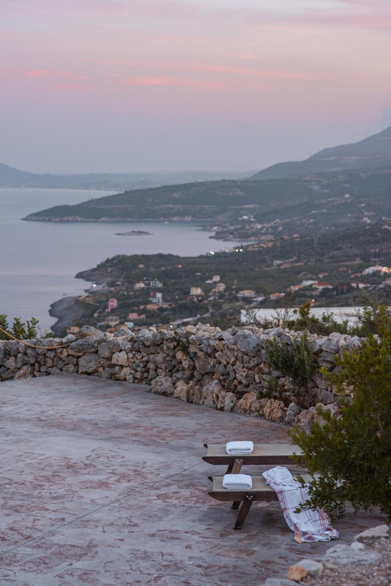 Anemomilos Villa