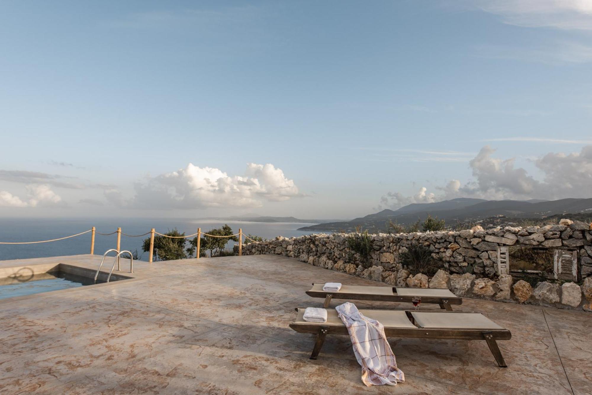 Anemomilos Villa