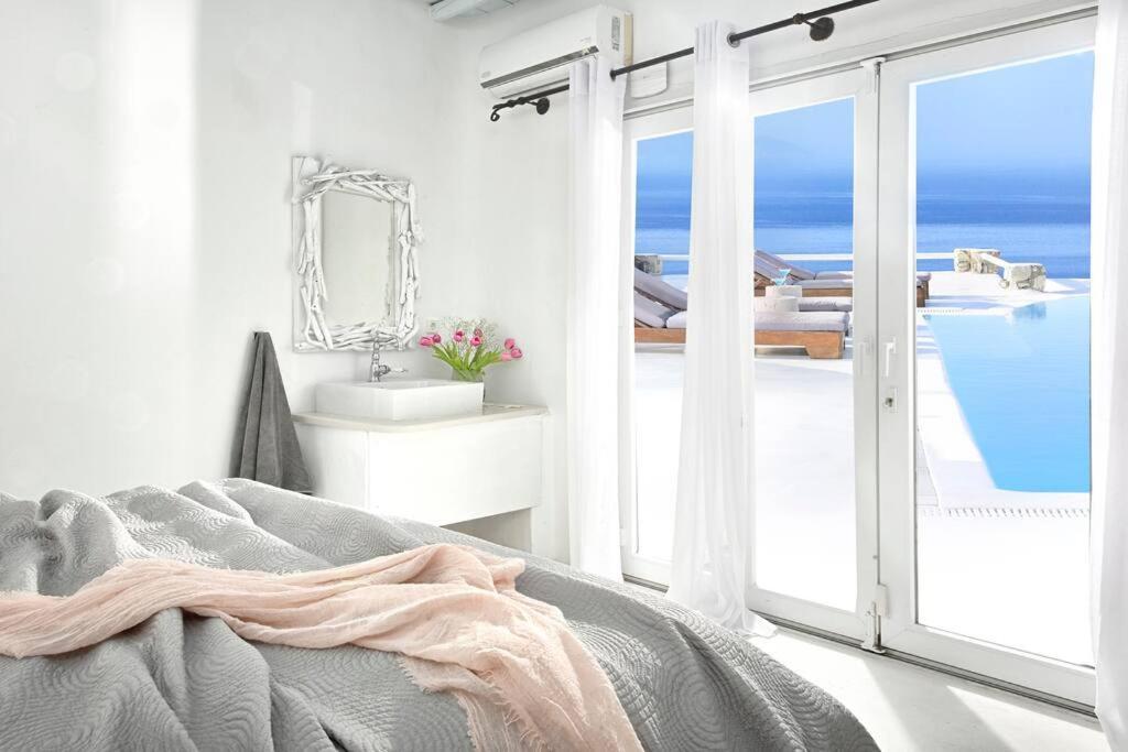 Spectacular Sunset Pool By Calypso Sunset Villa Mykonos Town