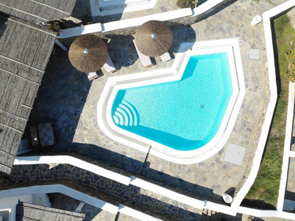 Lucia Area Villa Kalafatis