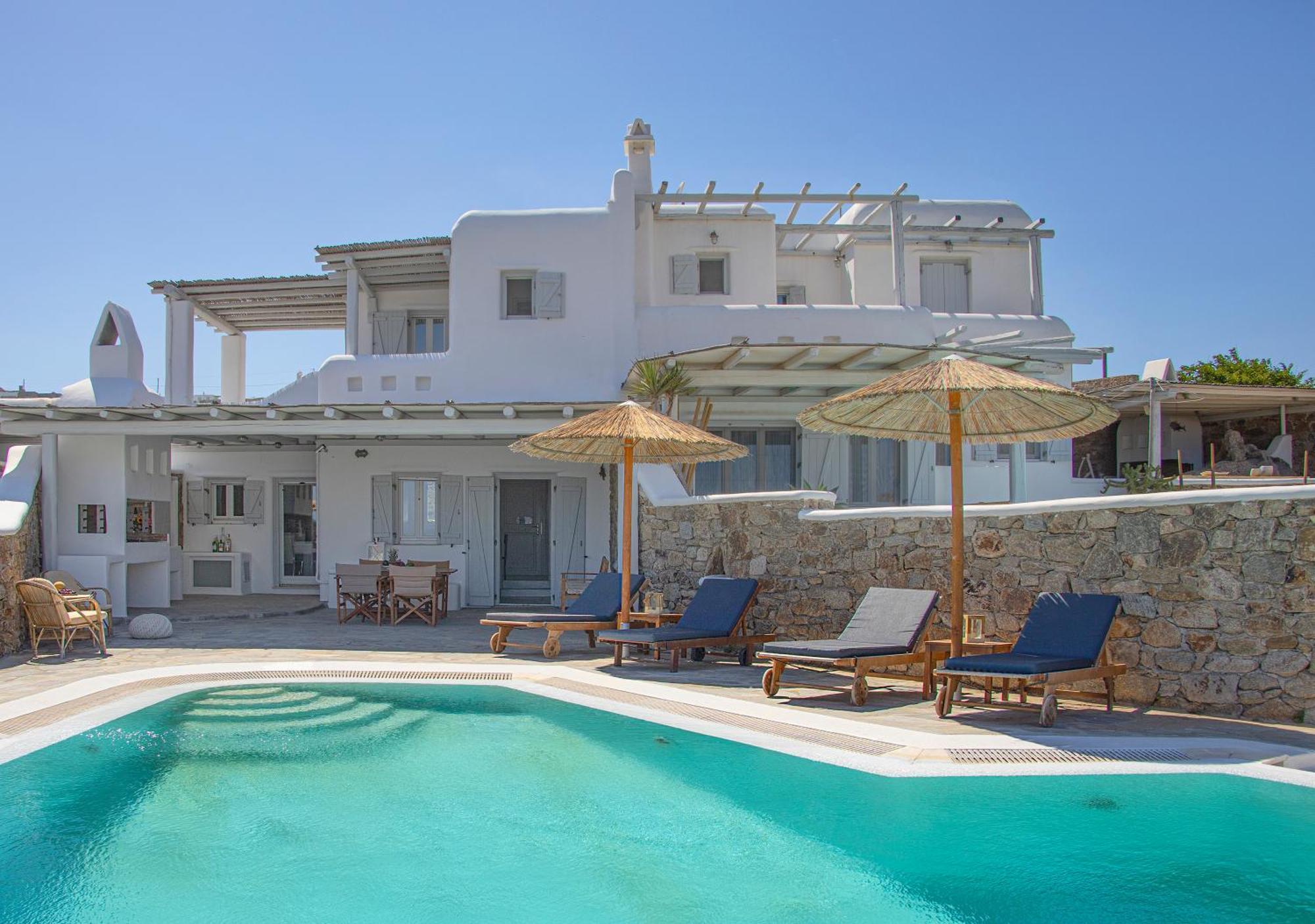 Lucia Area Villa