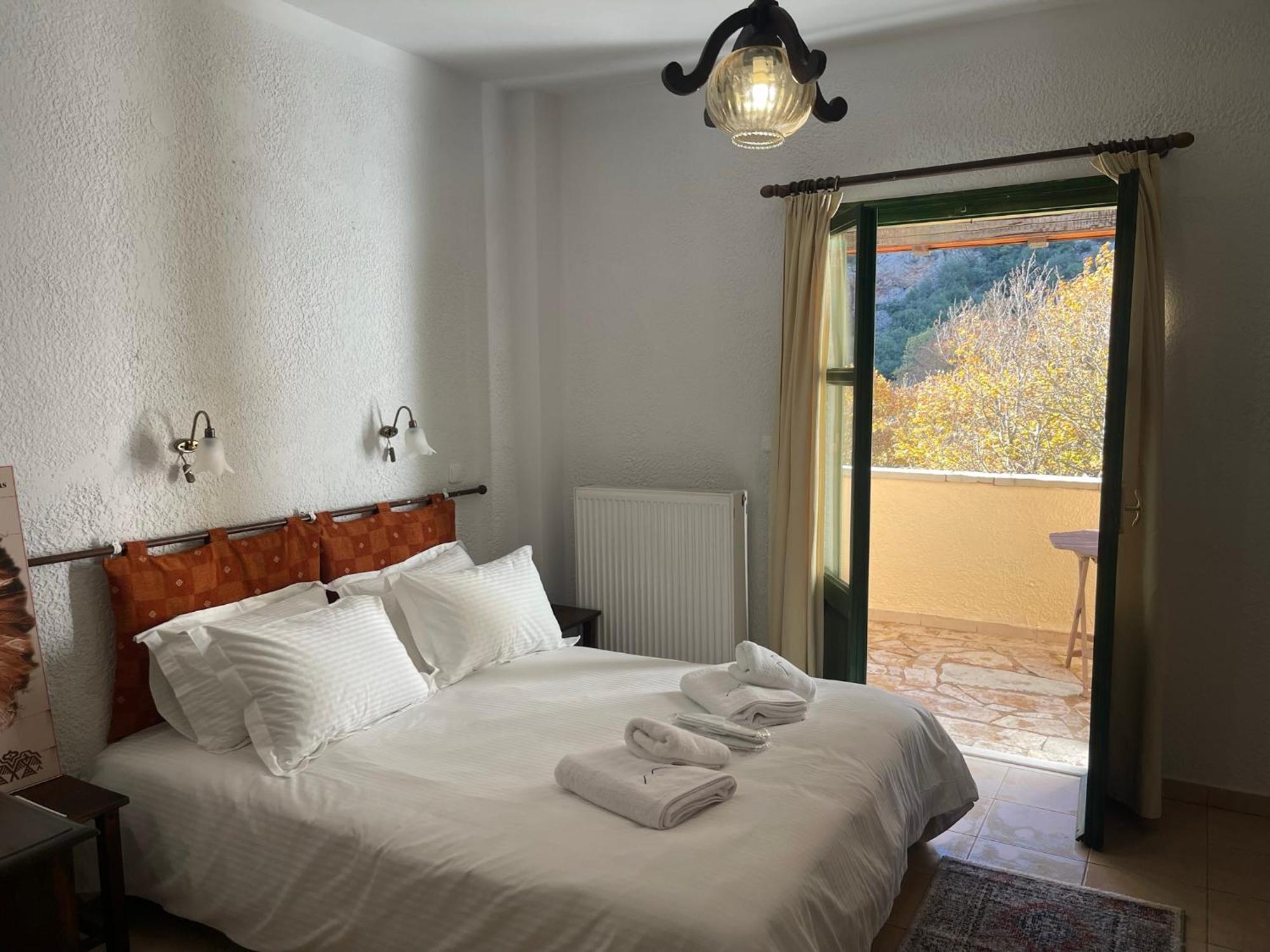Muntenia And Aparthotel Kalavryta