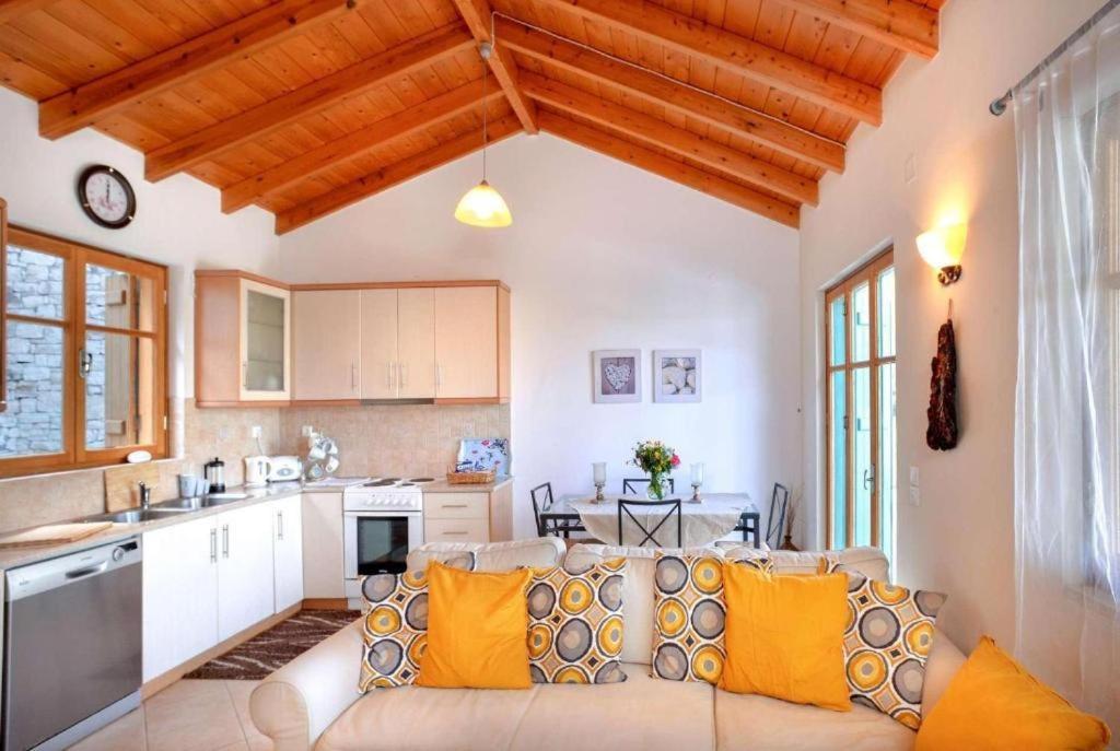 Levrecchio Villa *
