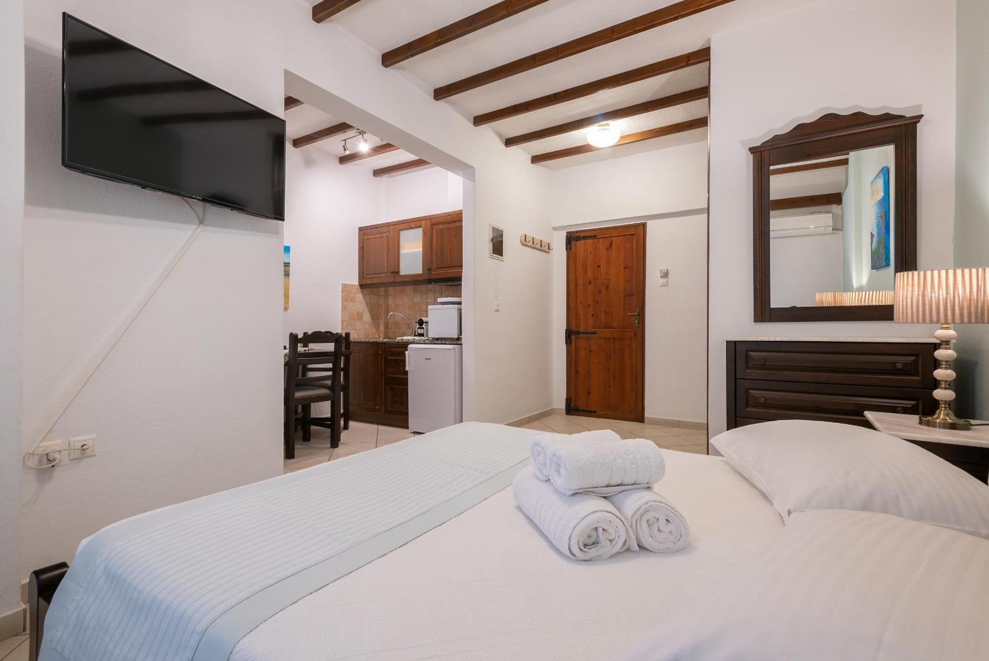 Afrodite Hotel 2*
