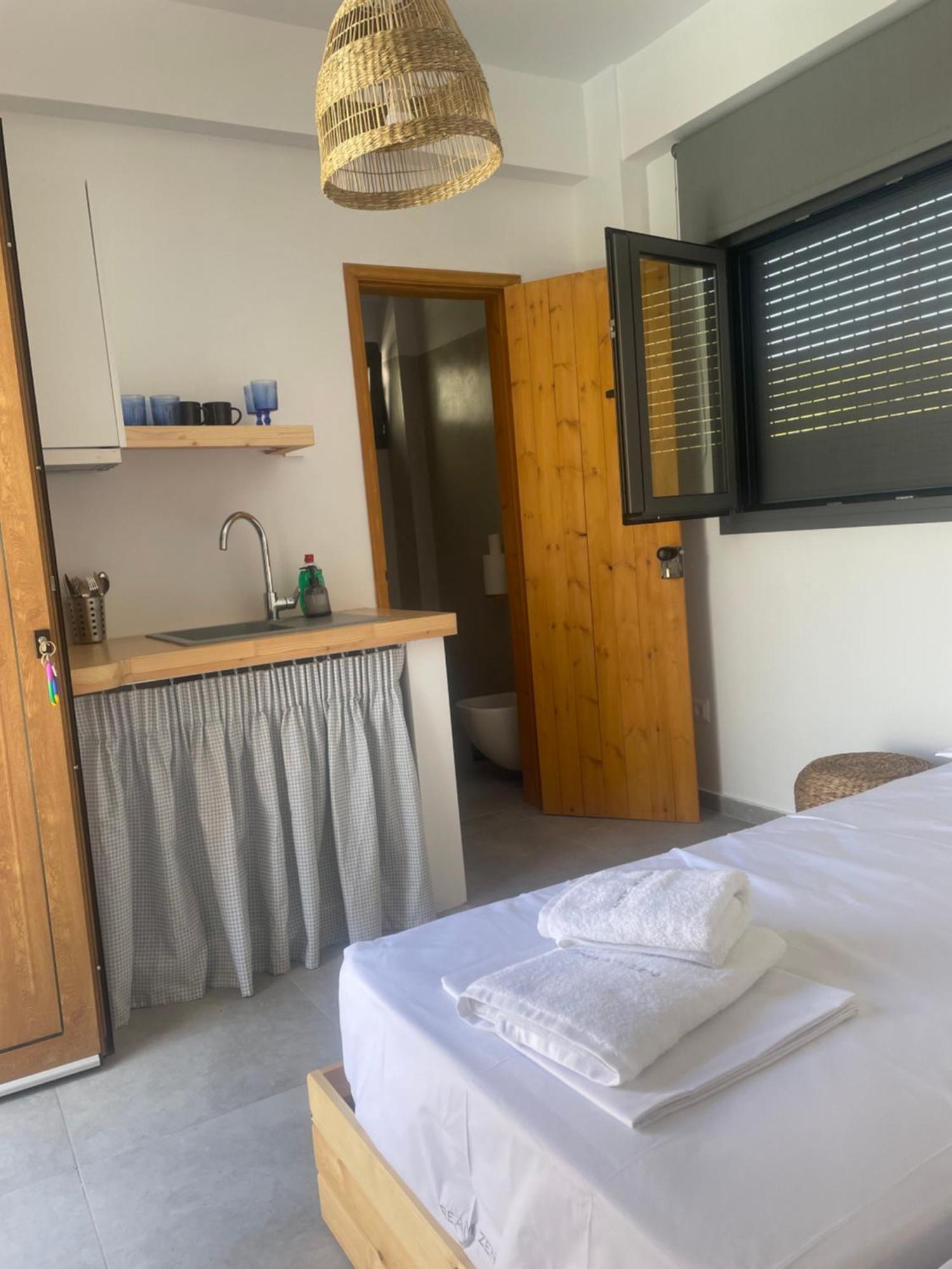 Dream Zen At Mantineia *