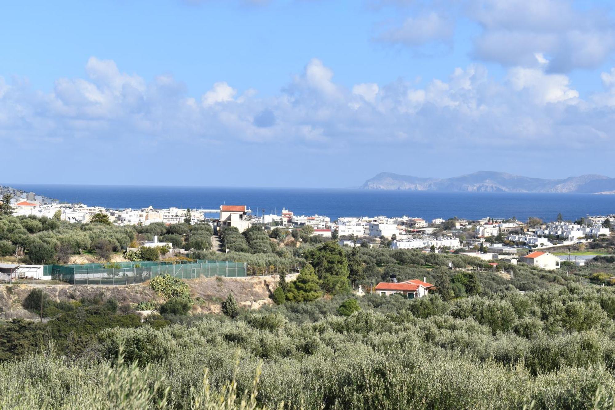 Thea * Sitia (Crete)