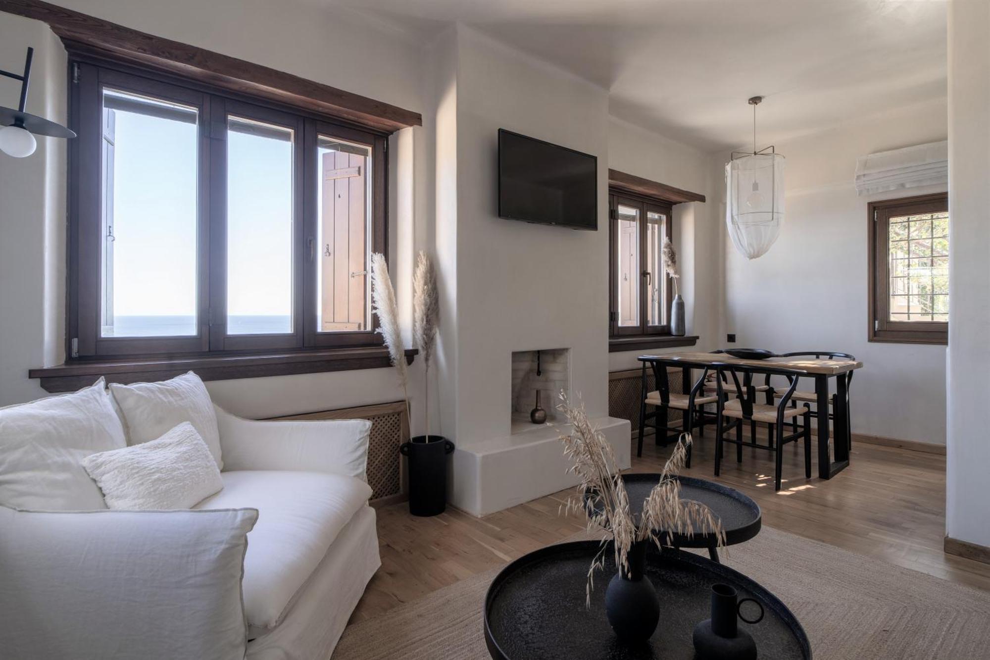 Agapitos & Guest house 4*