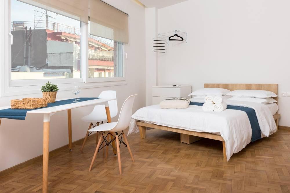 Apartment Pantheon Square View 2