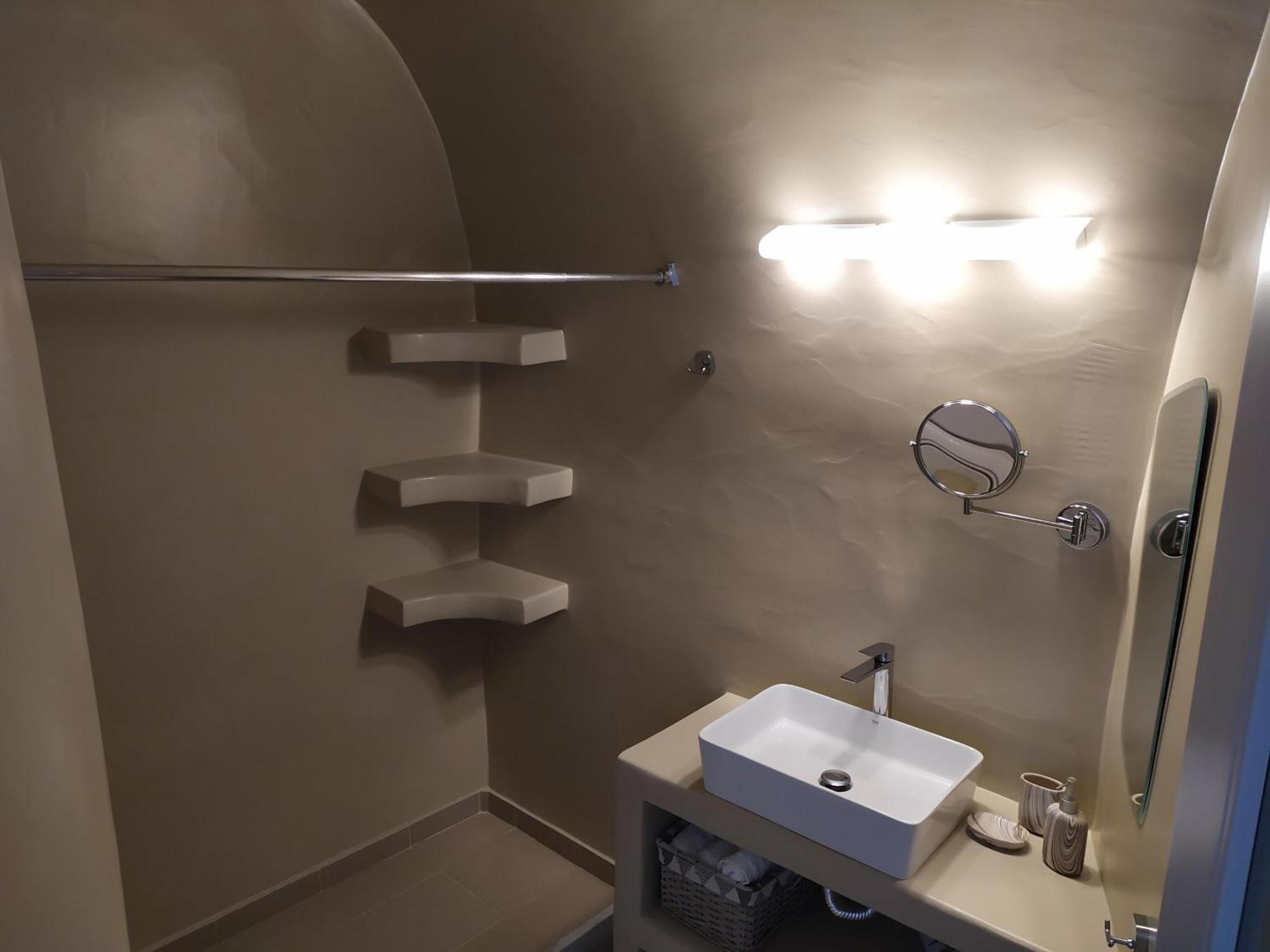 Santorini Cave Holiday home Exo Gonia