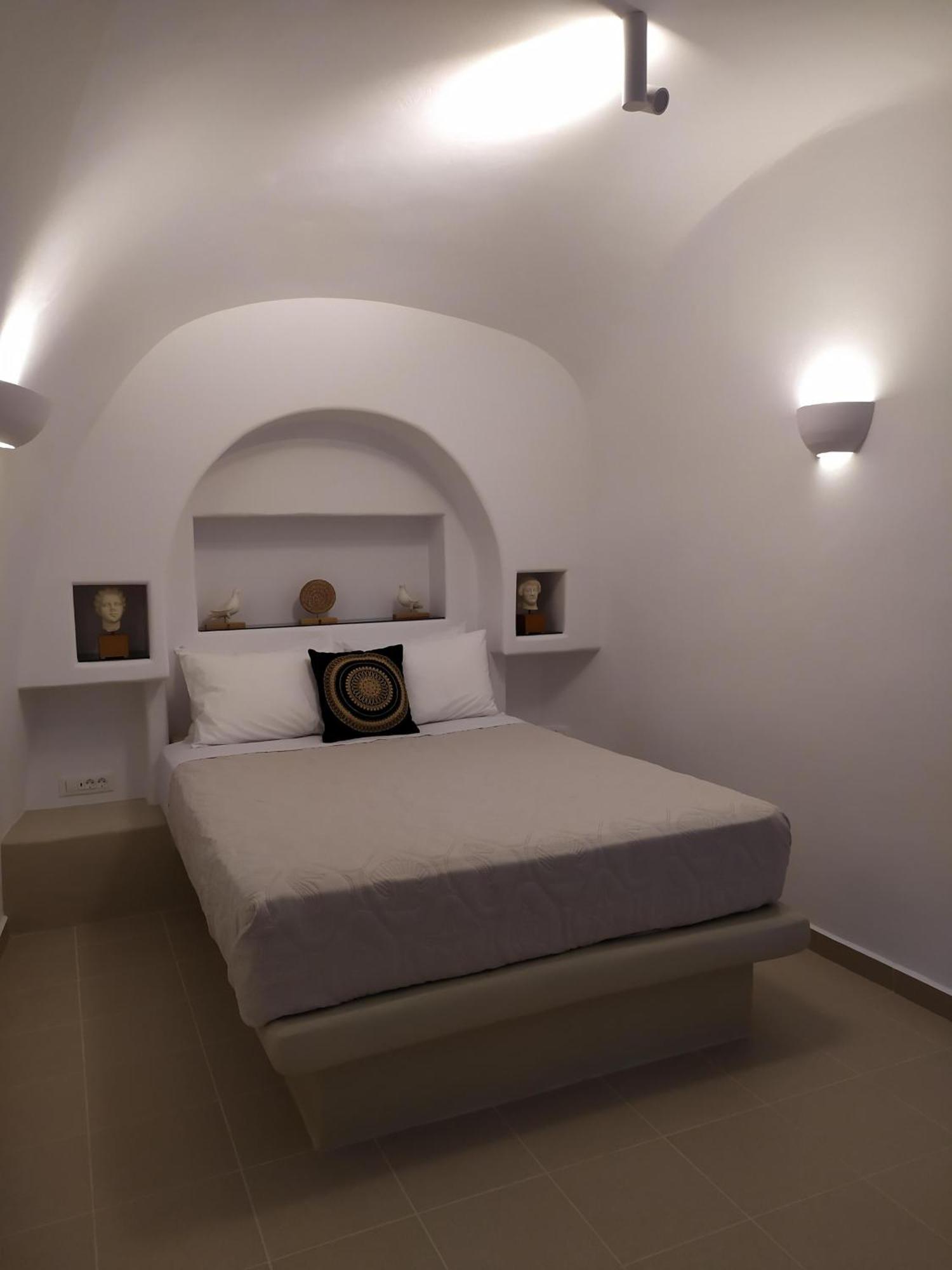 Holiday home Santorini Cave *