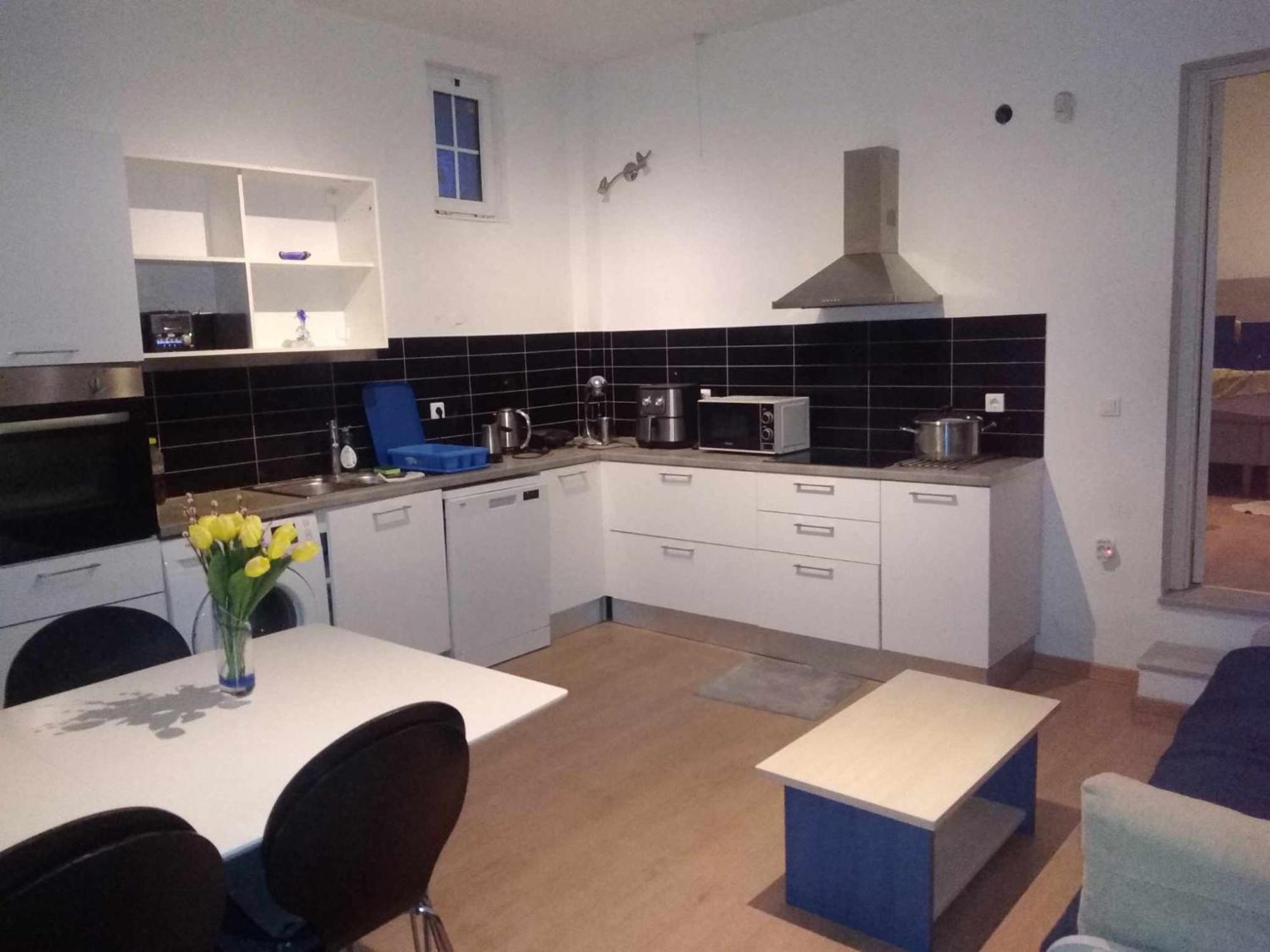 Blue Dolphin Studios And 3* Vagia (Aegina)