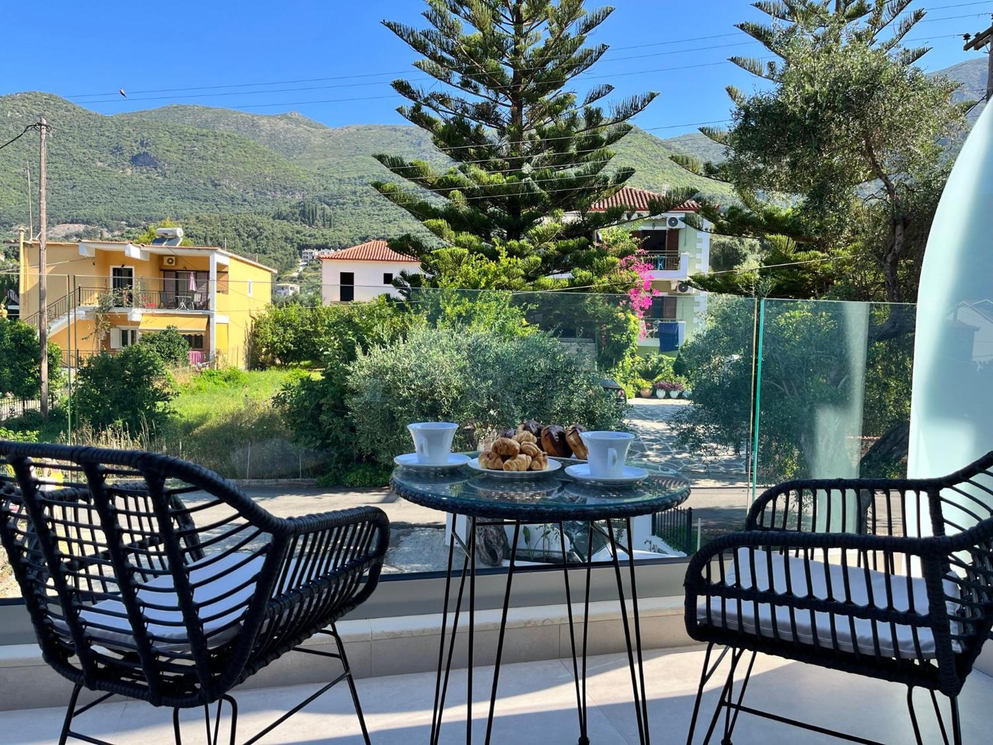 Maison Deluxe And * Parga