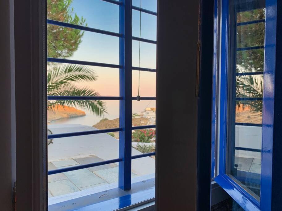 Verros Suite: Private In Unique Pool