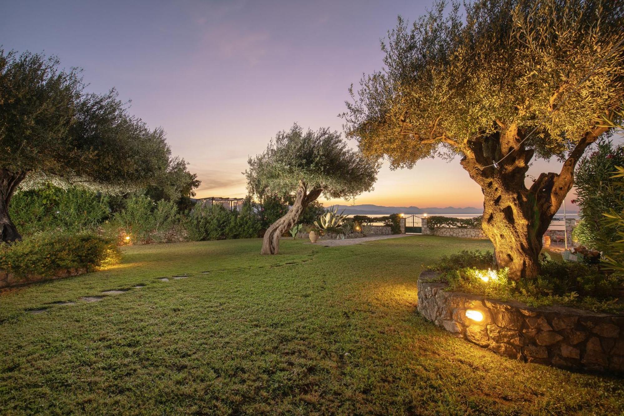 Cote Jardin Villa