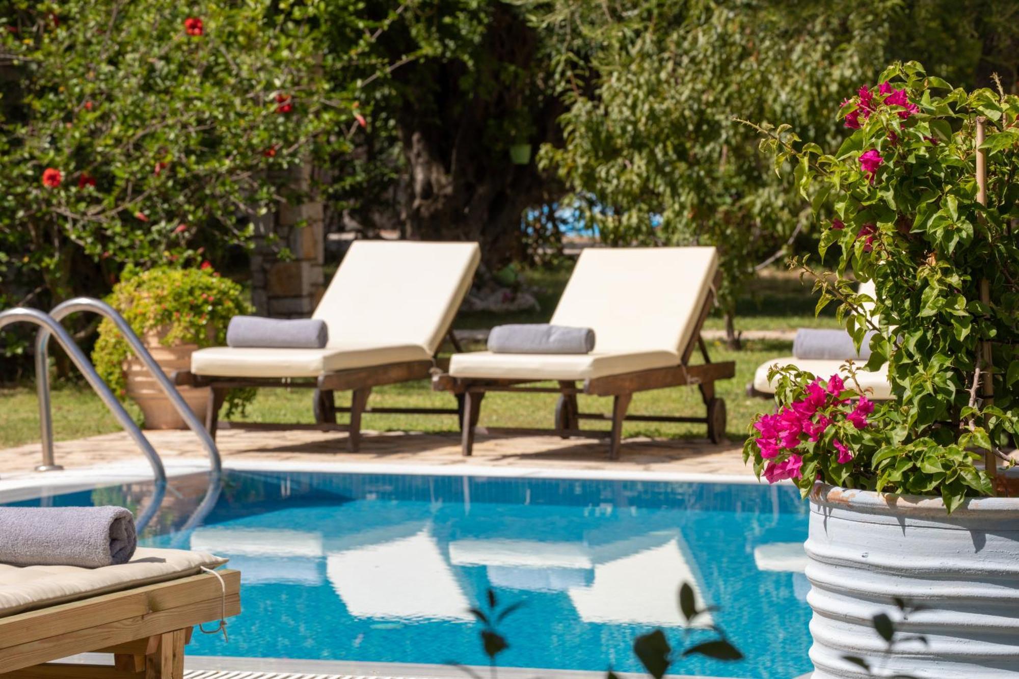 Cote Jardin Villa Barbati