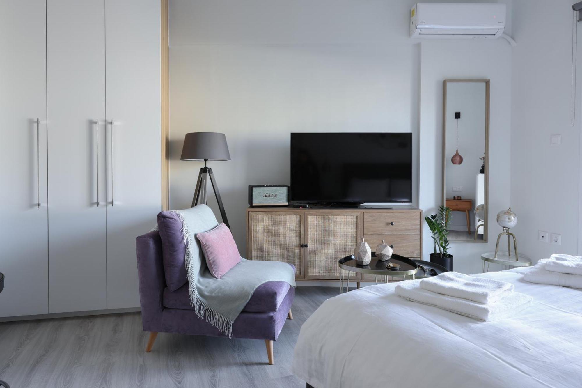 Chic & Comfort Homes In # 2 Volos