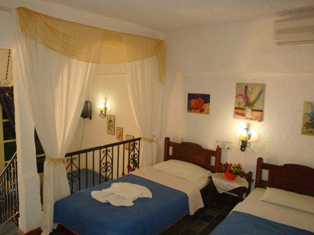 Maria Flora Aparthotel