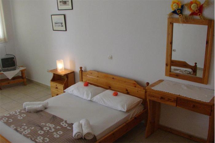 Galanos Aparthotel 2*