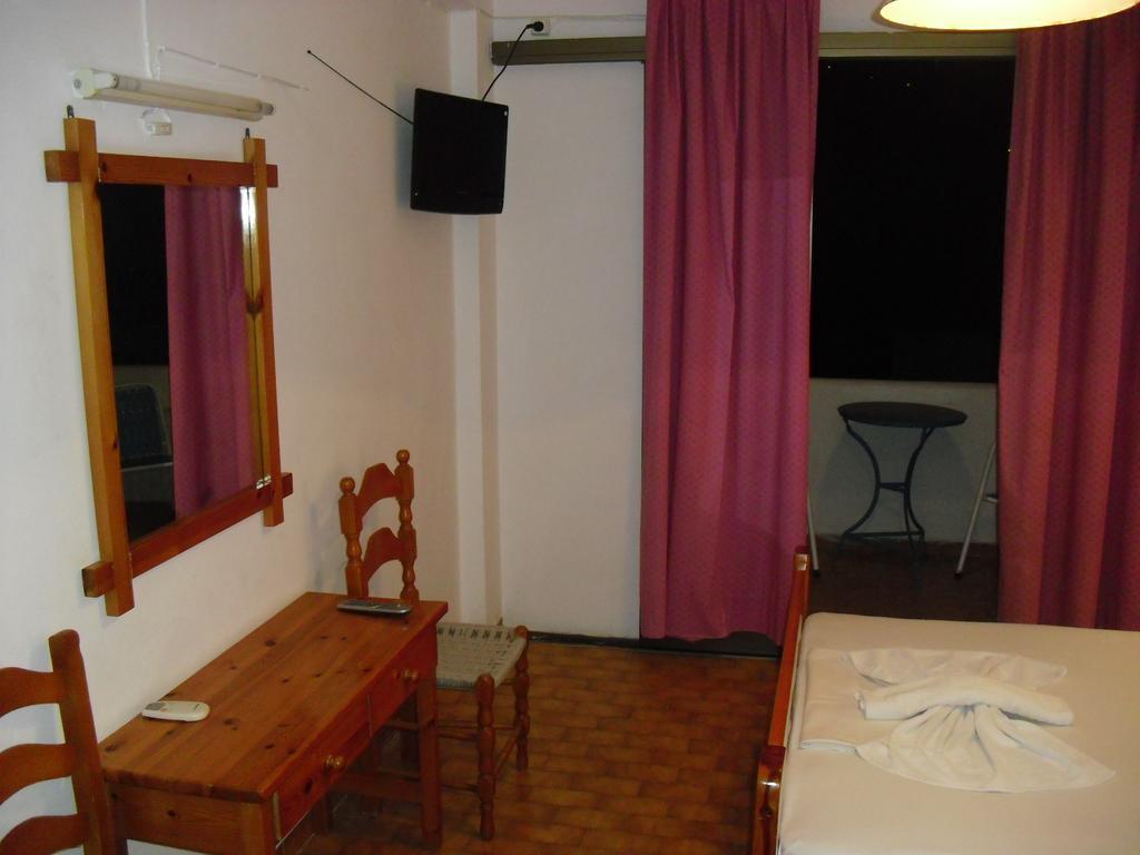 Grivas Hotel Parikia (Paros)