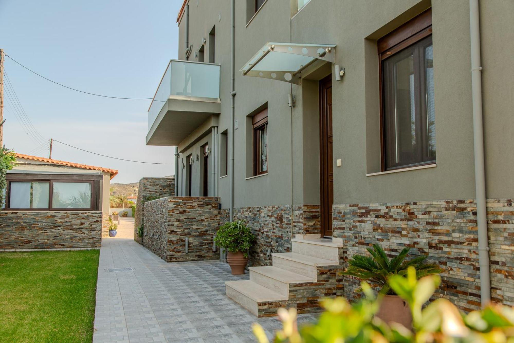 A Cozy Eco By The Sea Holiday home