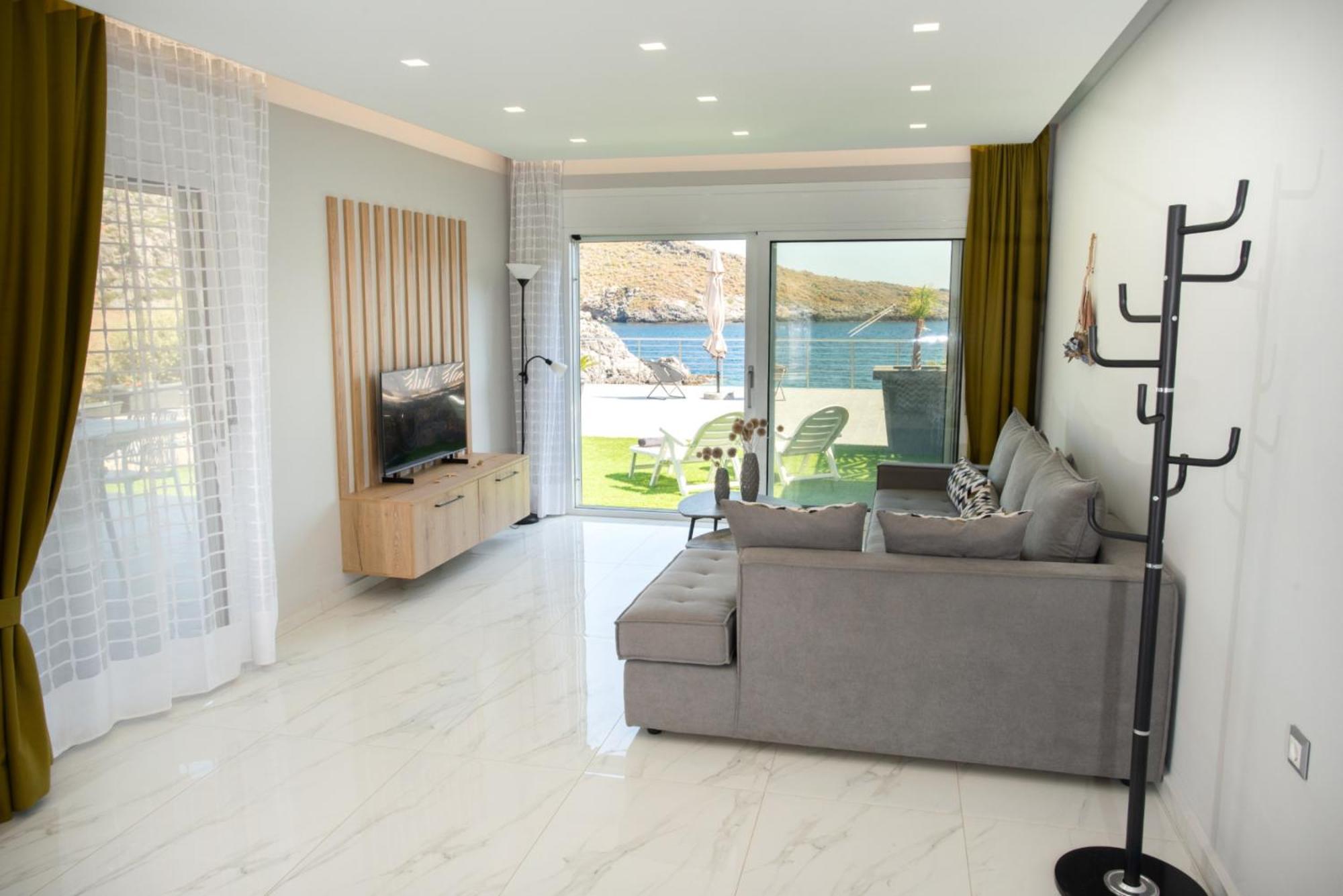 Beachfront Kyma - Your Own Private Paradise