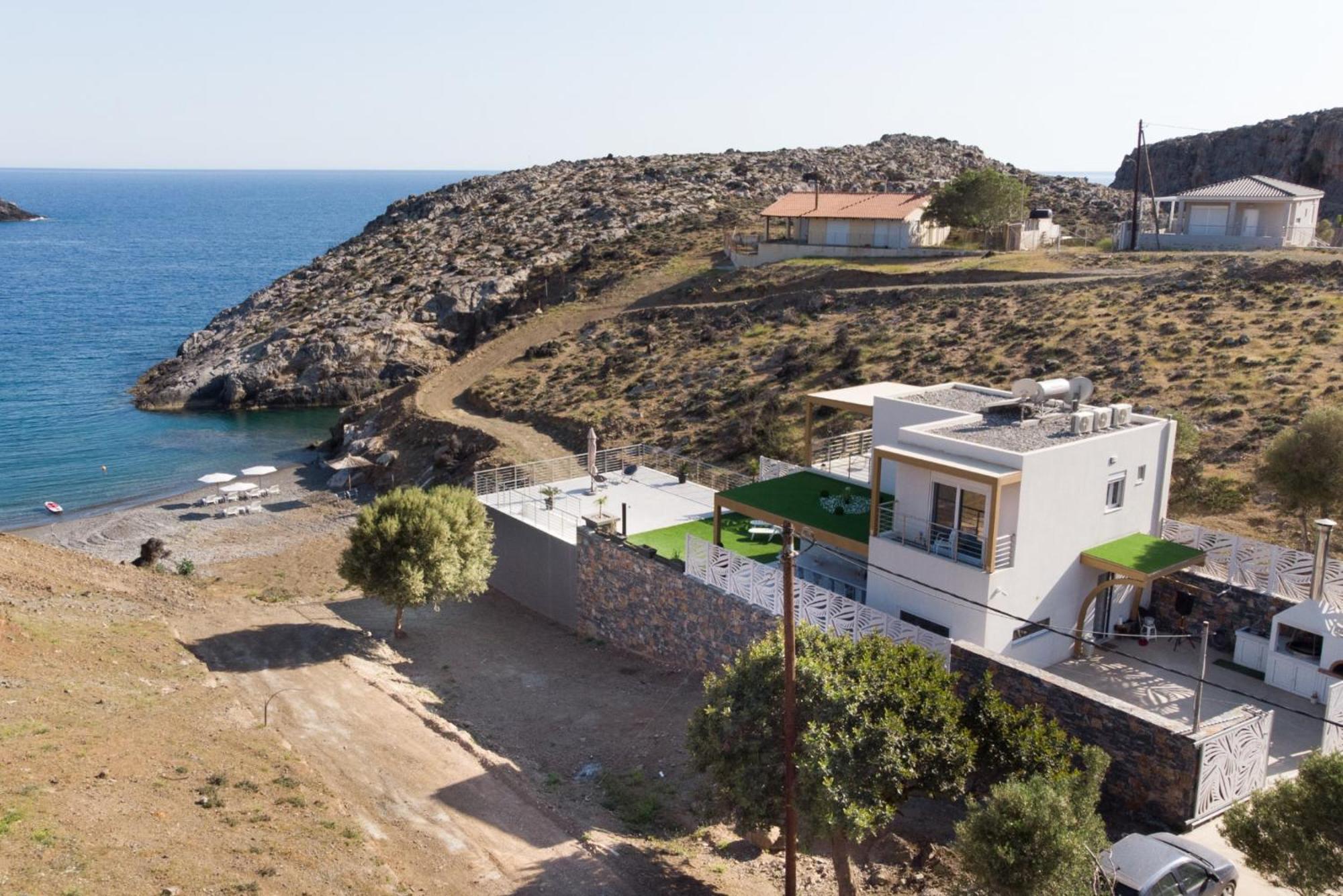 Villa Beachfront Kyma - Your Own Private Paradise