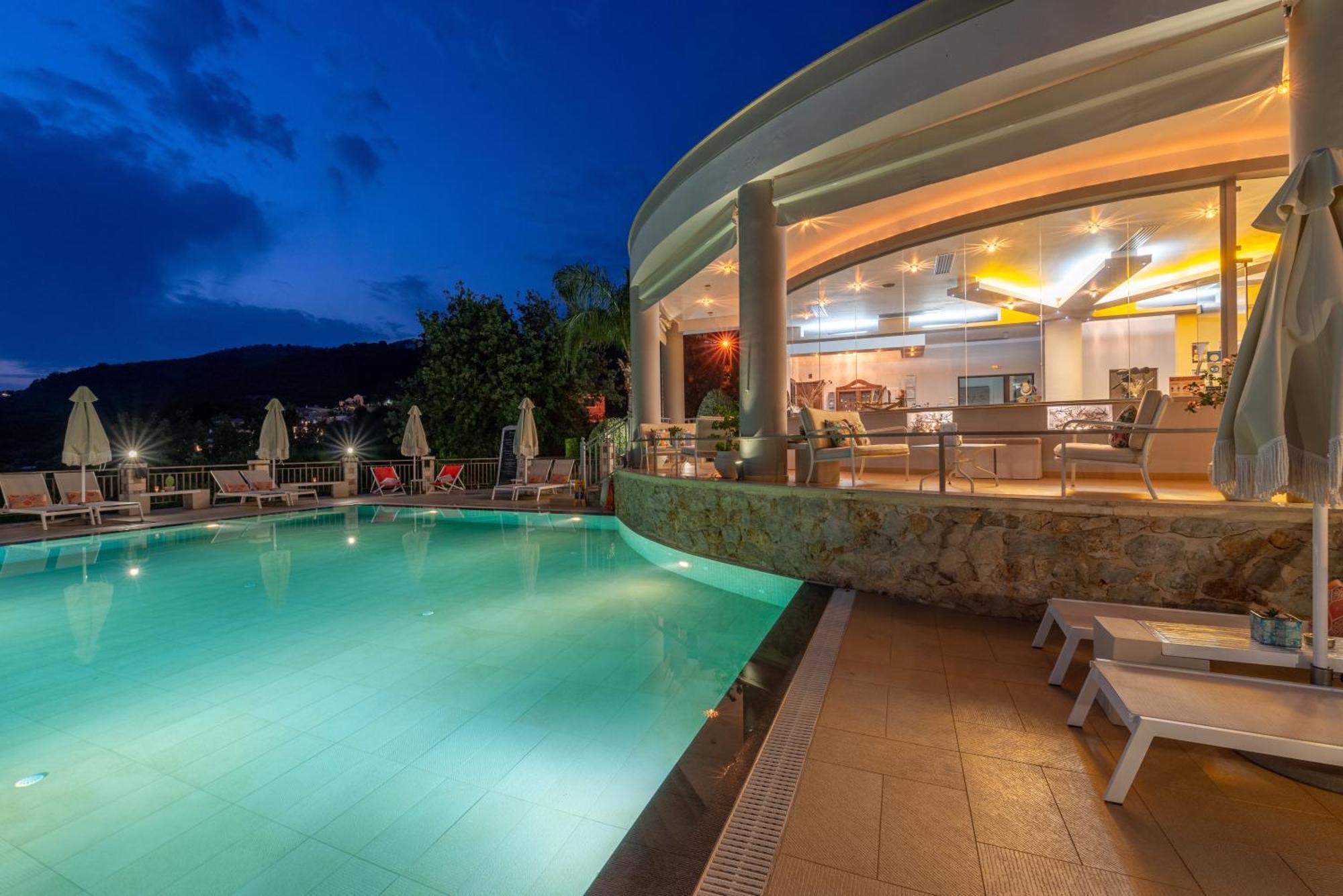 3aktes & Aparthotel Sivota (Epirus)