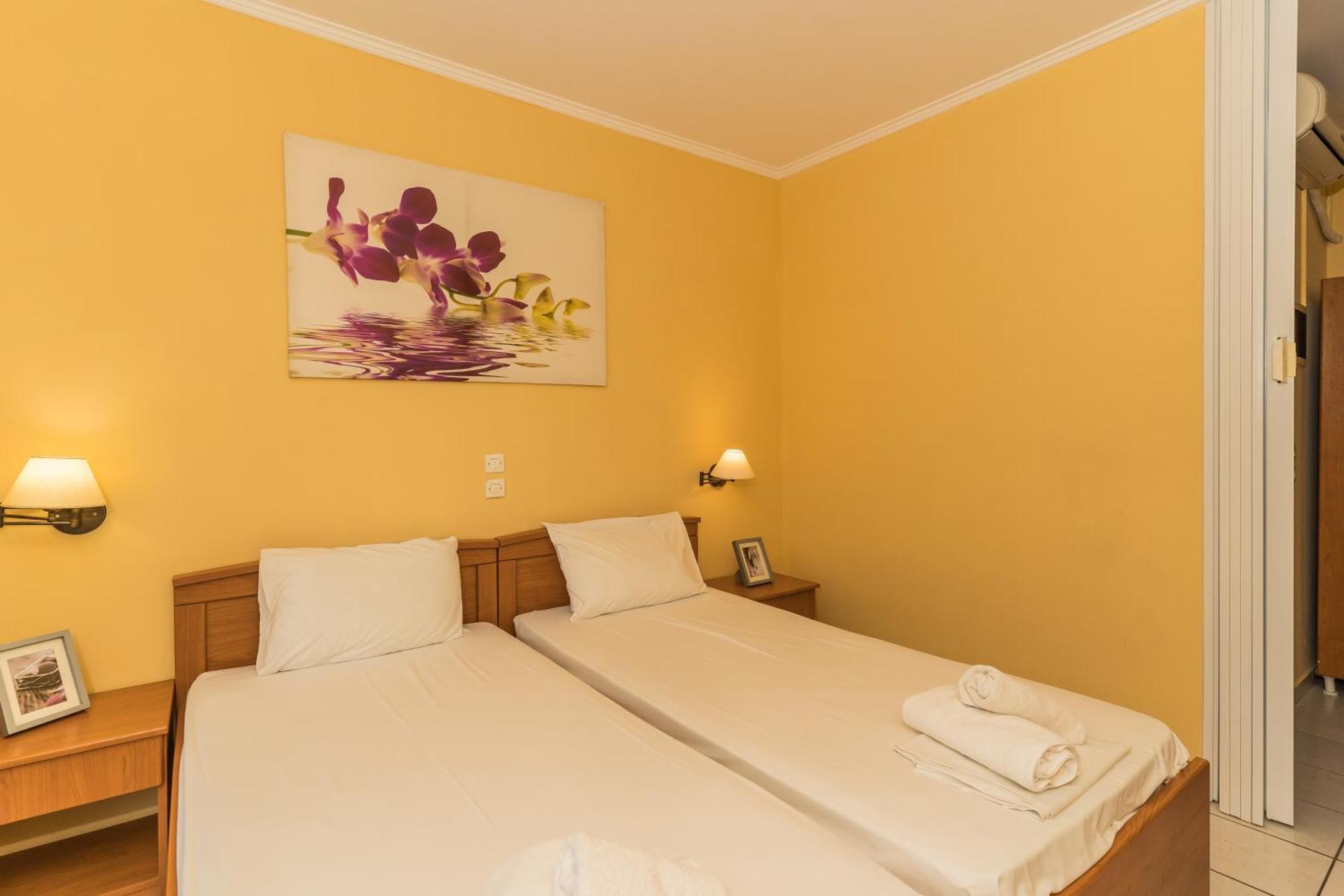 Elpida 2* Alykanas (Zakynthos)