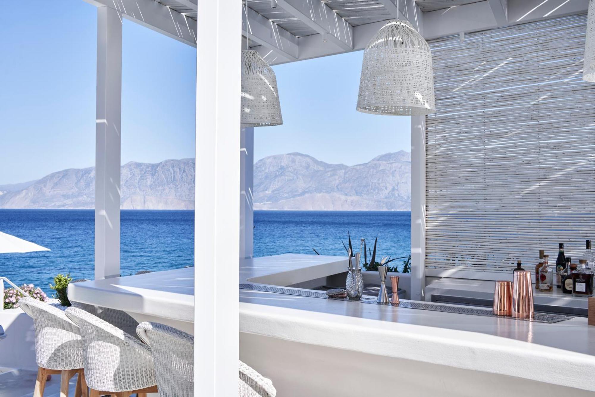 The Island Concept Luxury Boutique Heated Pool